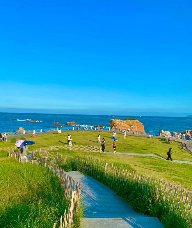青岛当地旅游团安排5天游费用青岛本地土著向导联系方式
